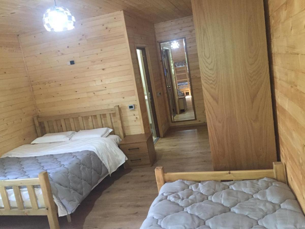 Guesthouse Demushi Valbone Buitenkant foto