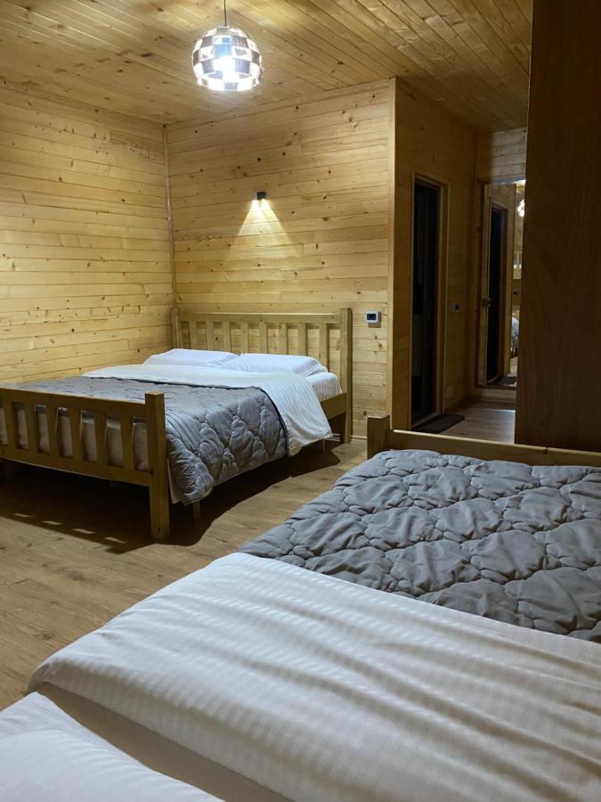 Guesthouse Demushi Valbone Buitenkant foto